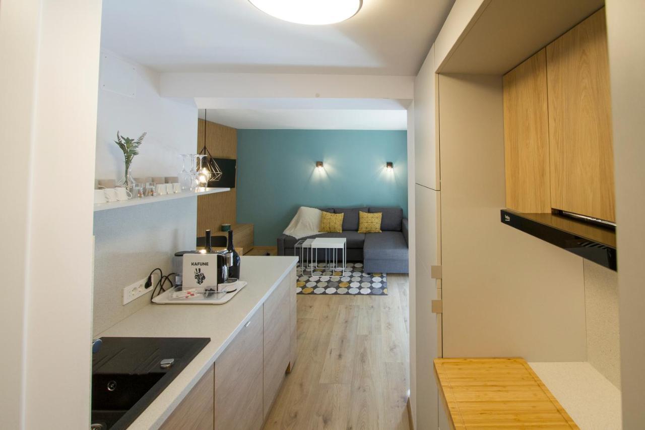 Hat Old Town Designer Apartments Braşov Extérieur photo