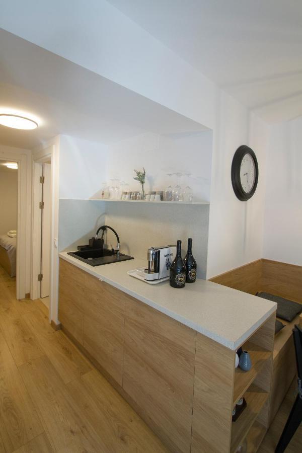 Hat Old Town Designer Apartments Braşov Extérieur photo